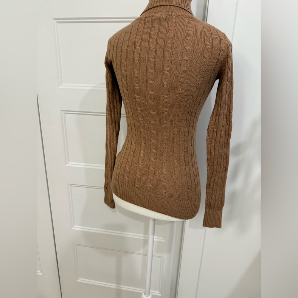 Cable turtle neck - Picture 3 of 7